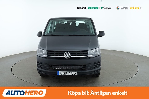 Volkswagen Caravelle 9 of 30