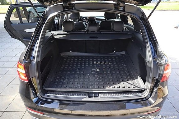Mercedes-Benz GLC220 d 8 of 23