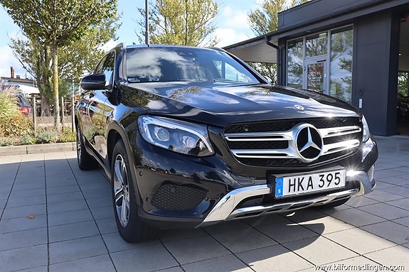 Mercedes-Benz GLC220 d 2 of 23