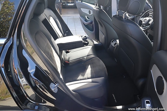 Mercedes-Benz GLC220 d 13 of 23