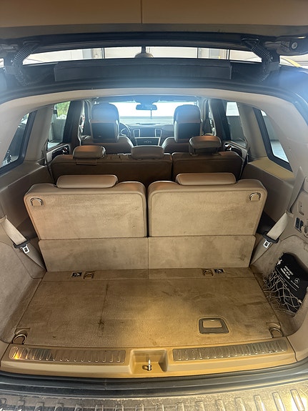 Mercedes-Benz GL500 8 of 9