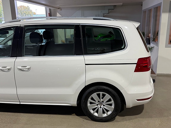 Volkswagen Sharan 8 of 29