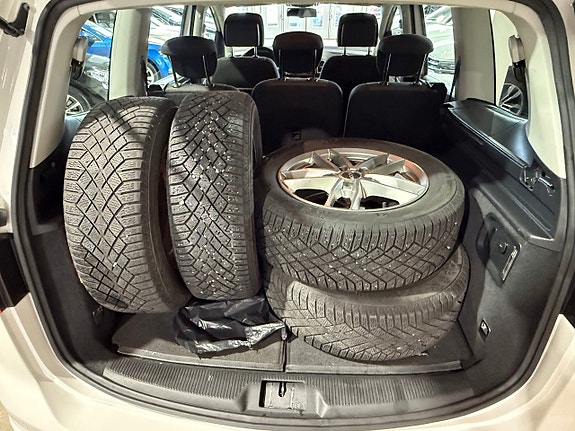 Volkswagen Sharan 17 of 29