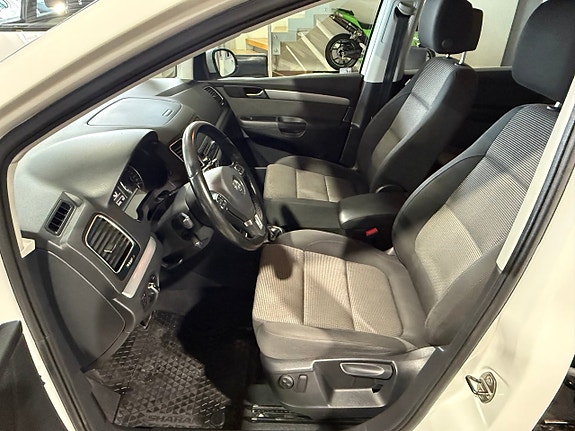 Volkswagen Sharan 11 of 29