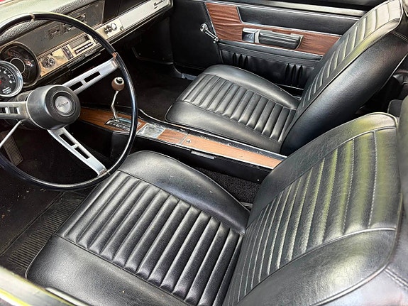Plymouth Barracuda 6 of 7