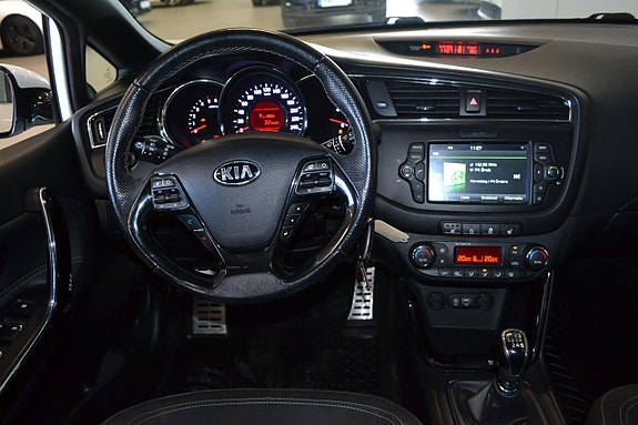 Kia Ceed 6 of 12