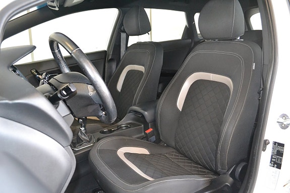 Kia Ceed 5 of 12