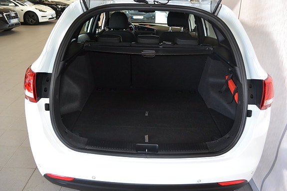 Kia Ceed 9 of 12