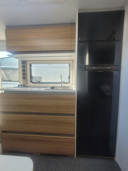 Adria Altea 552PK 11 of 11