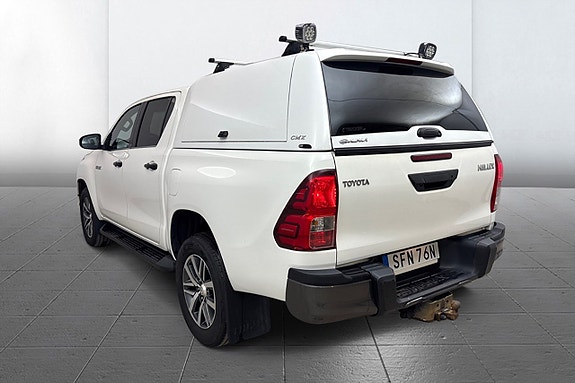 Toyota HiLux 3 of 7
