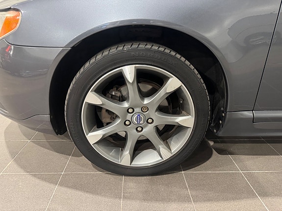 Volvo V70 19 of 20