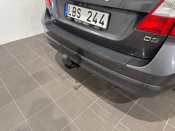 Volvo V70 8 of 20
