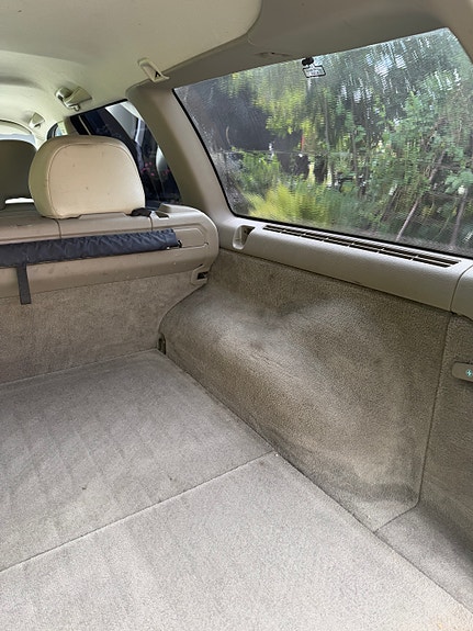 Volvo V70 10 of 11