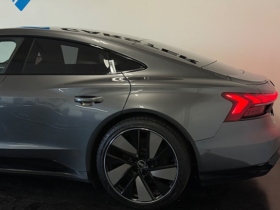 Audi e-tron GT 6 of 30