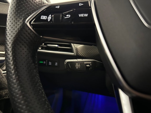 Audi e-tron GT 25 of 30