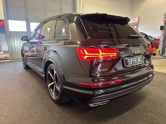 Audi SQ7 6 of 29