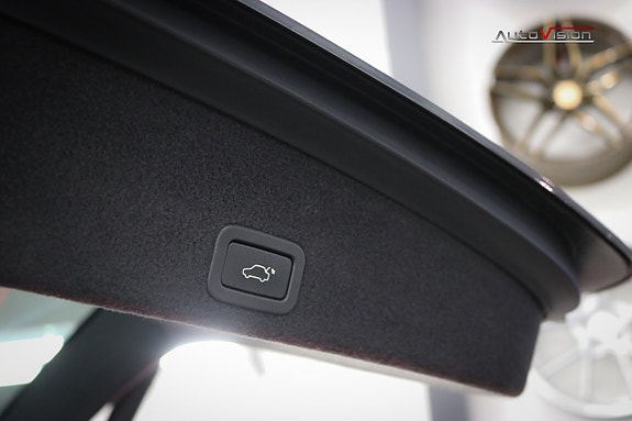 Volvo XC60 29 of 30