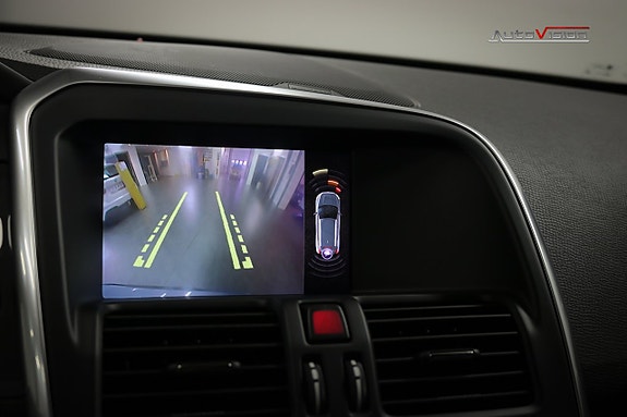 Volvo XC60 24 of 30