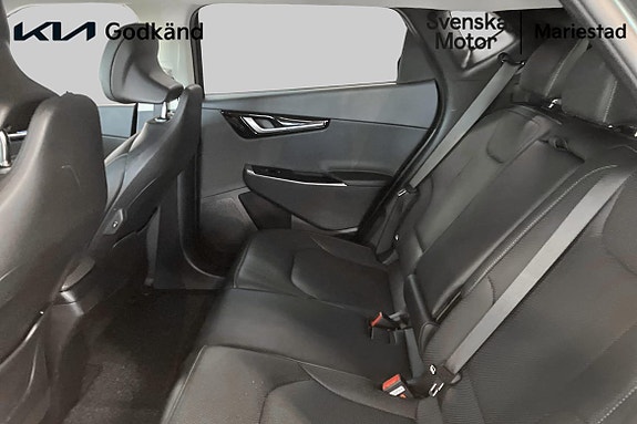 Kia EV6 9 of 19