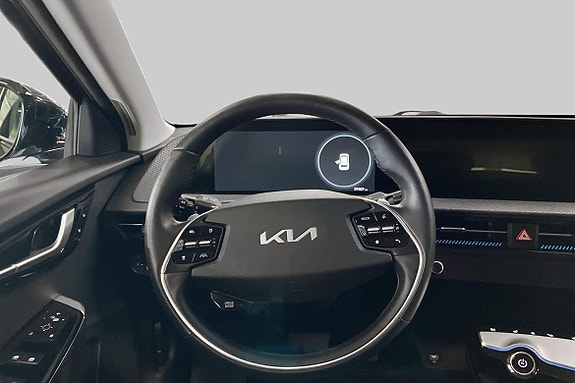 Kia EV6 11 of 19