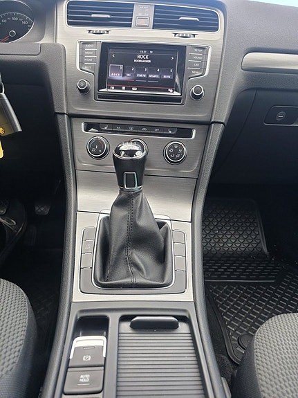 Volkswagen Golf I 9 of 11