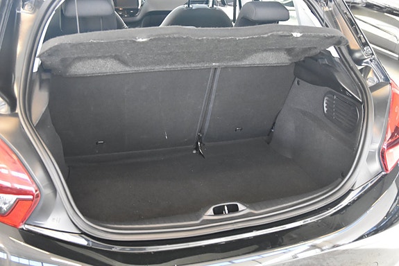 Peugeot 208 15 of 15