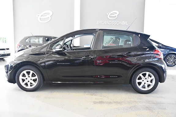 Peugeot 208 6 of 15