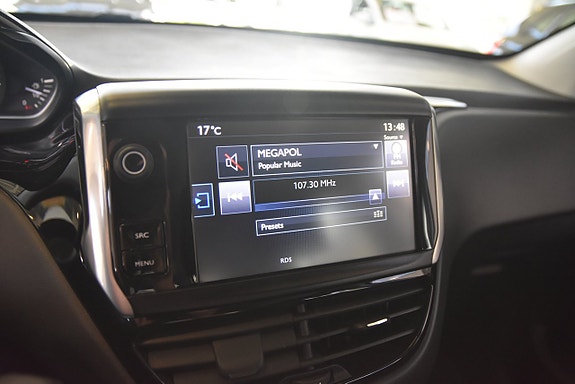 Peugeot 208 11 of 15