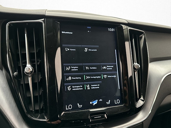 Volvo XC60 23 of 30