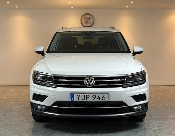 Volkswagen Tiguan Allspace 6 of 23
