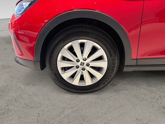 Seat Arona 6 of 12