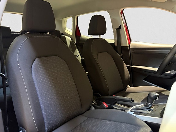 Seat Arona 11 of 12