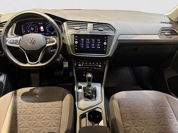 Volkswagen Tiguan 9 of 18