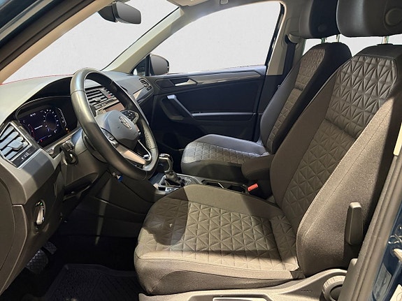 Volkswagen Tiguan 8 of 18