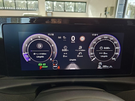 Volkswagen T-Roc 7 of 17