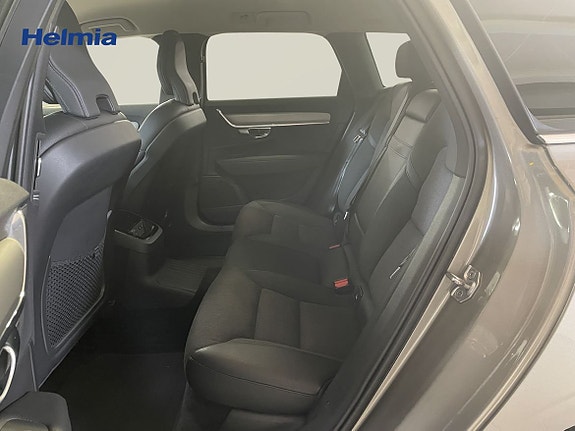Volvo V90 13 of 14