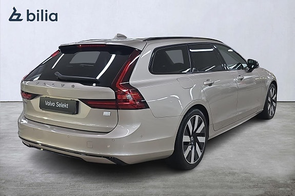 Volvo V90 19 of 24