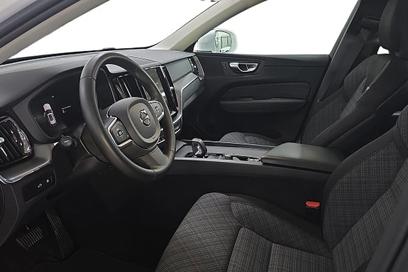 Volvo XC60 14 of 24