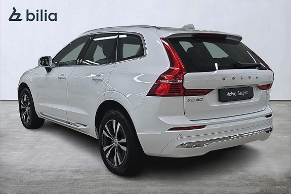 Volvo XC60 2 of 24