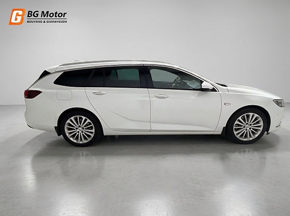 Opel Insignia 7 of 22