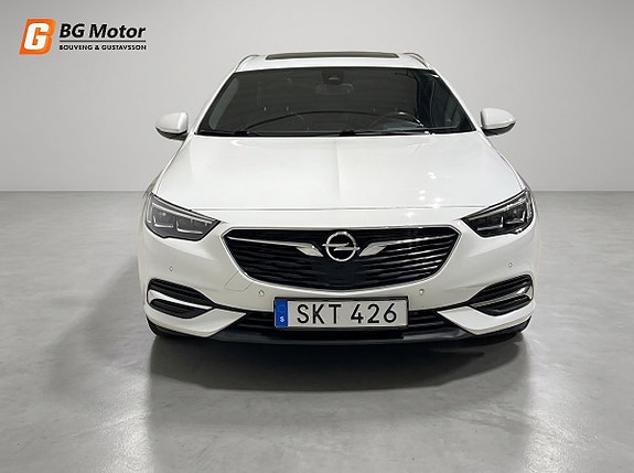 Opel Insignia 2 of 22