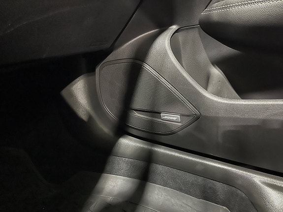 Opel Insignia 19 of 22