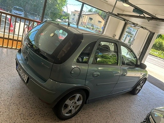 Opel Corsa 6 of 11