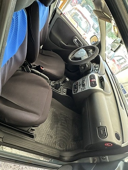 Opel Corsa 9 of 11