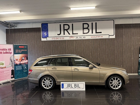 Mercedes-Benz C180 5 of 29