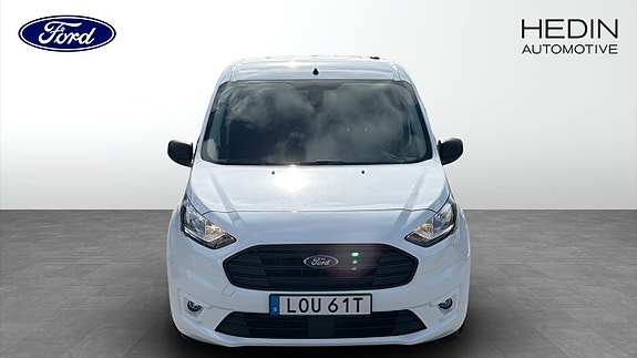Ford Transit Connect 8 of 11
