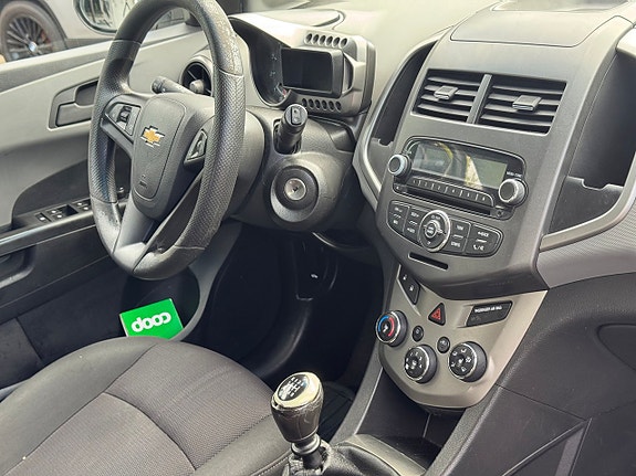 Chevrolet Aveo 7 of 13