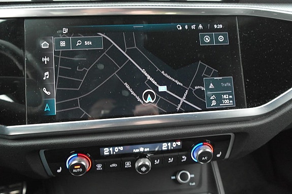 Audi Q3 14 of 25