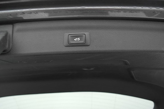 Audi Q3 23 of 25