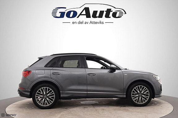 Audi Q3 3 of 25
